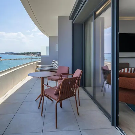 Marina Baie Des Anges Hotel, Curio Collection By Hilton 4*
