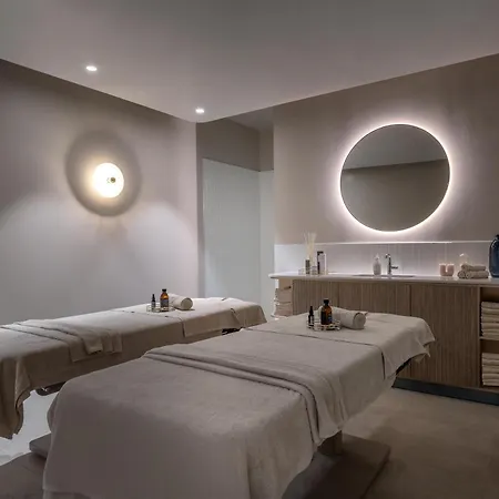 Marina Baie Des Anges Hôtel, Curio Collection By Hilton 4* Villeneuve-Loubet